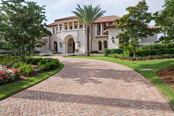 Best Professional Driveway Pavers  in Springfield, OR
